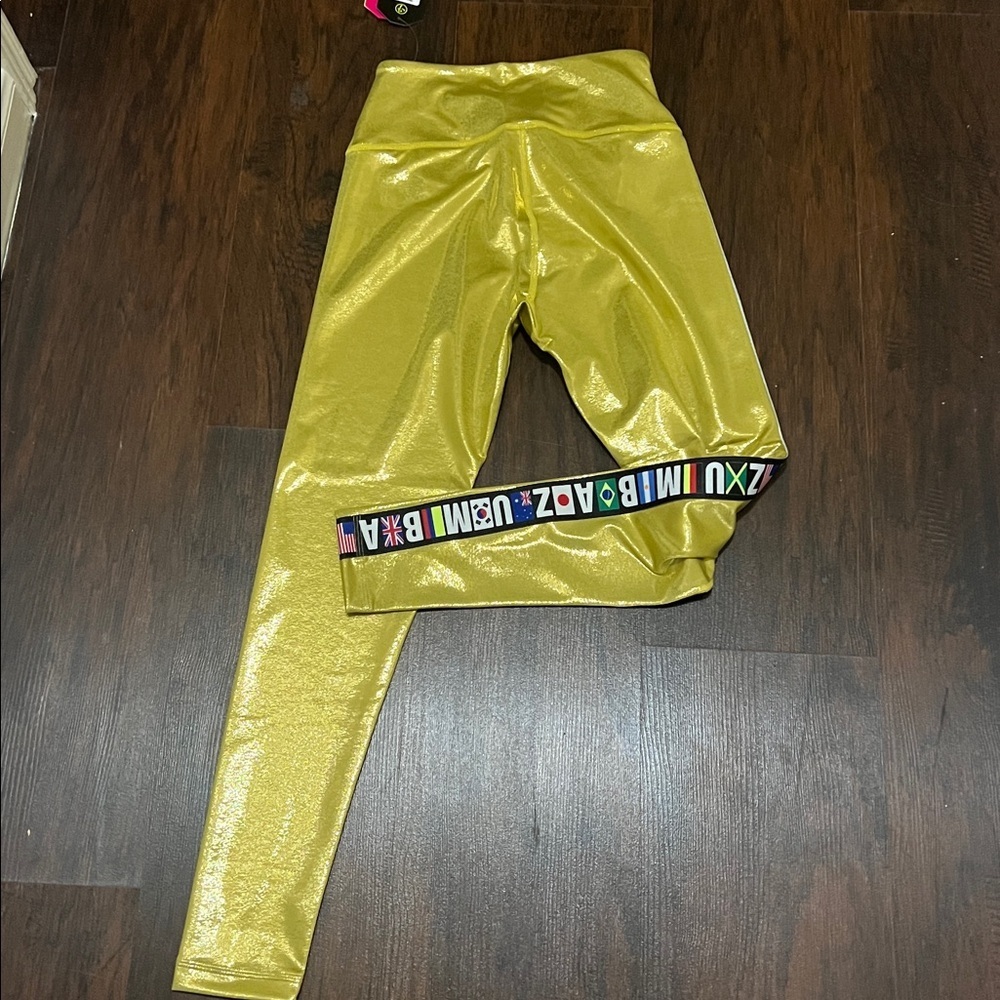 Zumba Fitness Zumba Metallic High Waisted Ankle Leggings Medium NWT - Picture 3 of 5